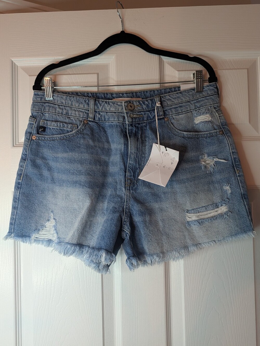 KanCan Women’s 11/29 Distressed Denim Shorts High Rise Raw Hem Cutoff Blue Jean
